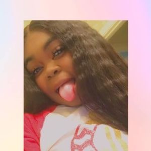 Meet your Posher, Laurietta